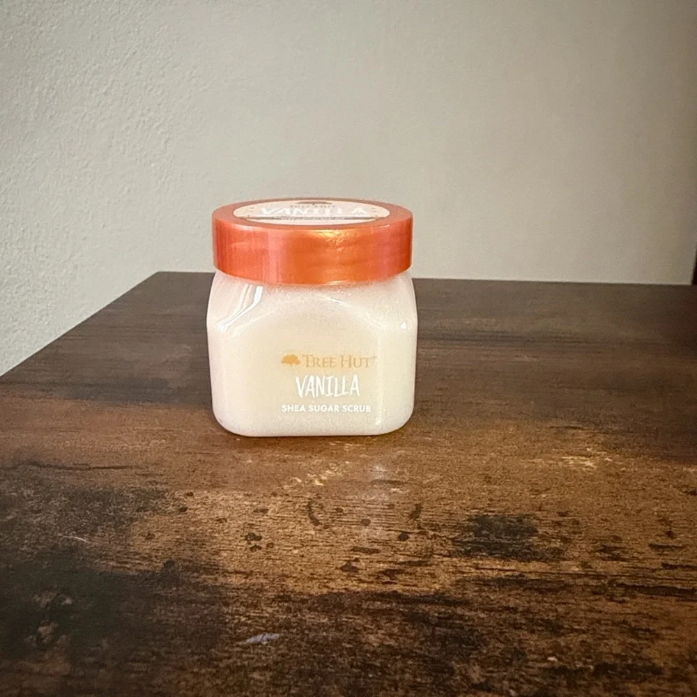 Tree Hut Vanilla Body Care Set - Picture 9 of 10